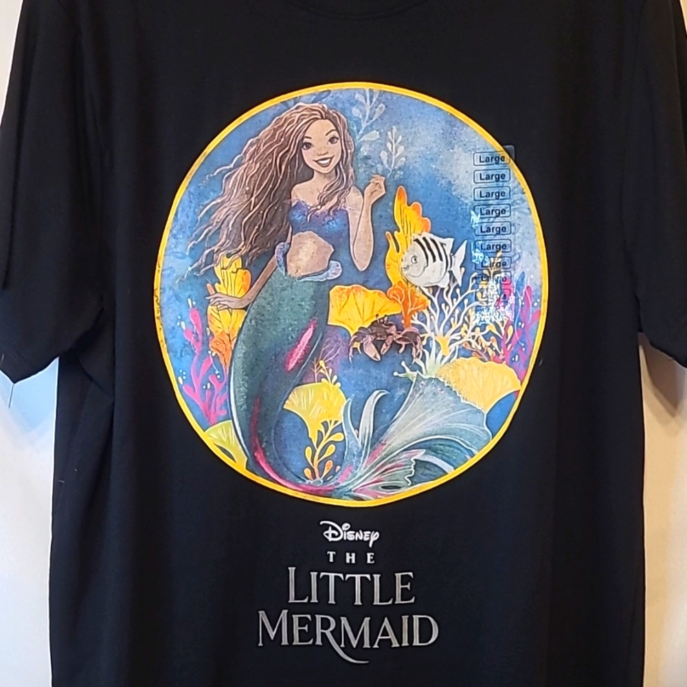 NWT, Disney The Little Mermaid T-shirt, black, large
